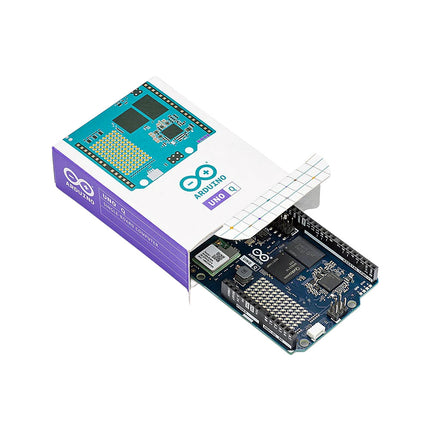 Arduino UNO Q (2 GB) package