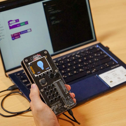 CircuitMess Ringo ? DIY Mobile Phone